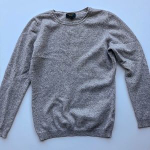 Cashmere Charter Club Luxury V-Neck Sweater Medium